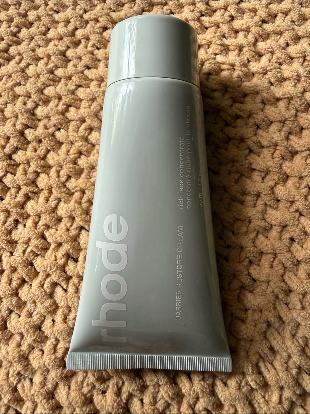 RHODE Gray Barrier Restore Cream – Lightweight Daily Moisturizer